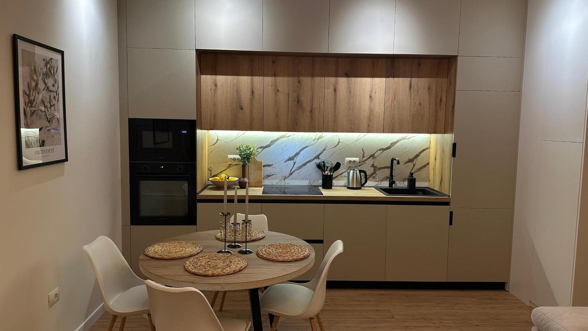 Gjirokastra Design Apartments ภายนอก รูปภาพ