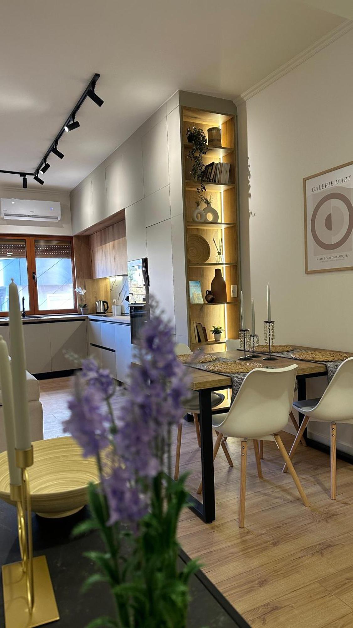 Gjirokastra Design Apartments ภายนอก รูปภาพ
